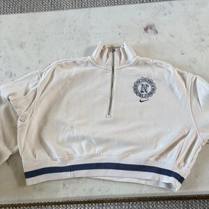 Nike quarter zip💙🥥